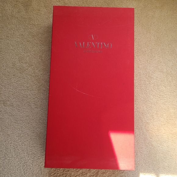 NWT Valentino Garavani Ruffle Knee Boot - Picture 16 of 16